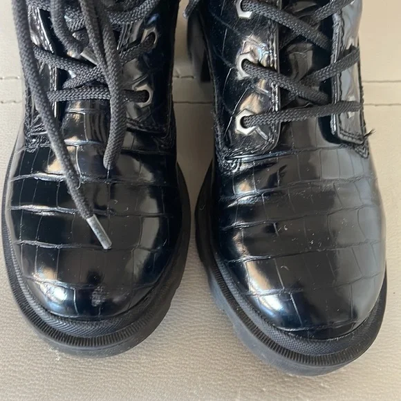 Steve Madden boots - Picture 2 of 8